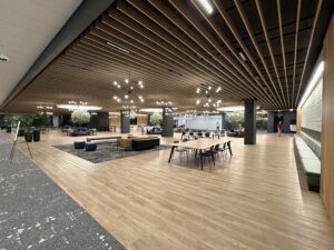 commercial construction HQ Plaza